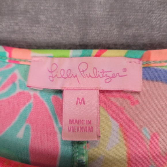 Lilly Pulitzer Liliana Casa Banana Printed Loop Neck Top Size Medium - Picture 2 of 12